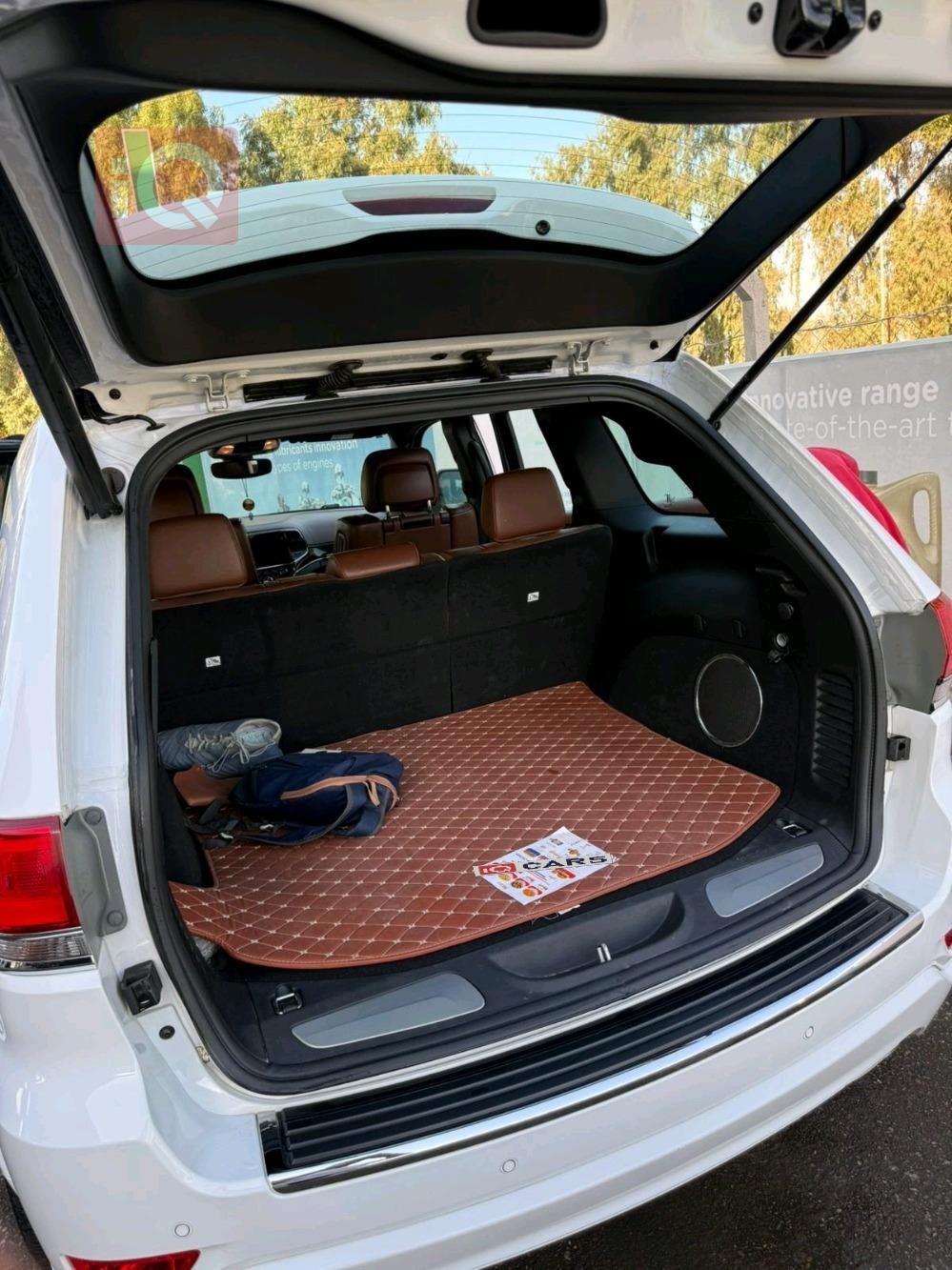 جيب جراند شيروكي